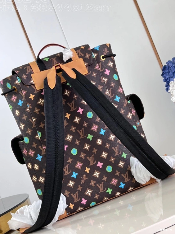 Vuitton MM-38*44*12.5CM Backpack Louis Christopher 0117